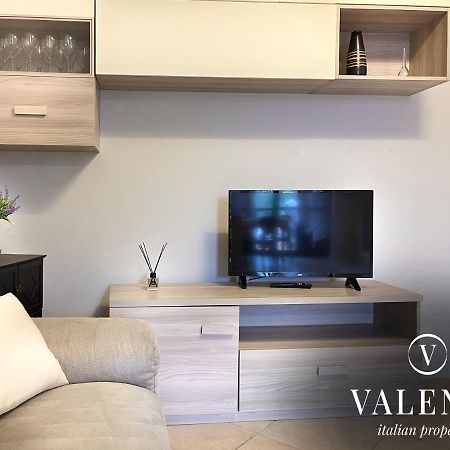 Altopascio Valente Properties Casa Con Giardino Exteriör bild