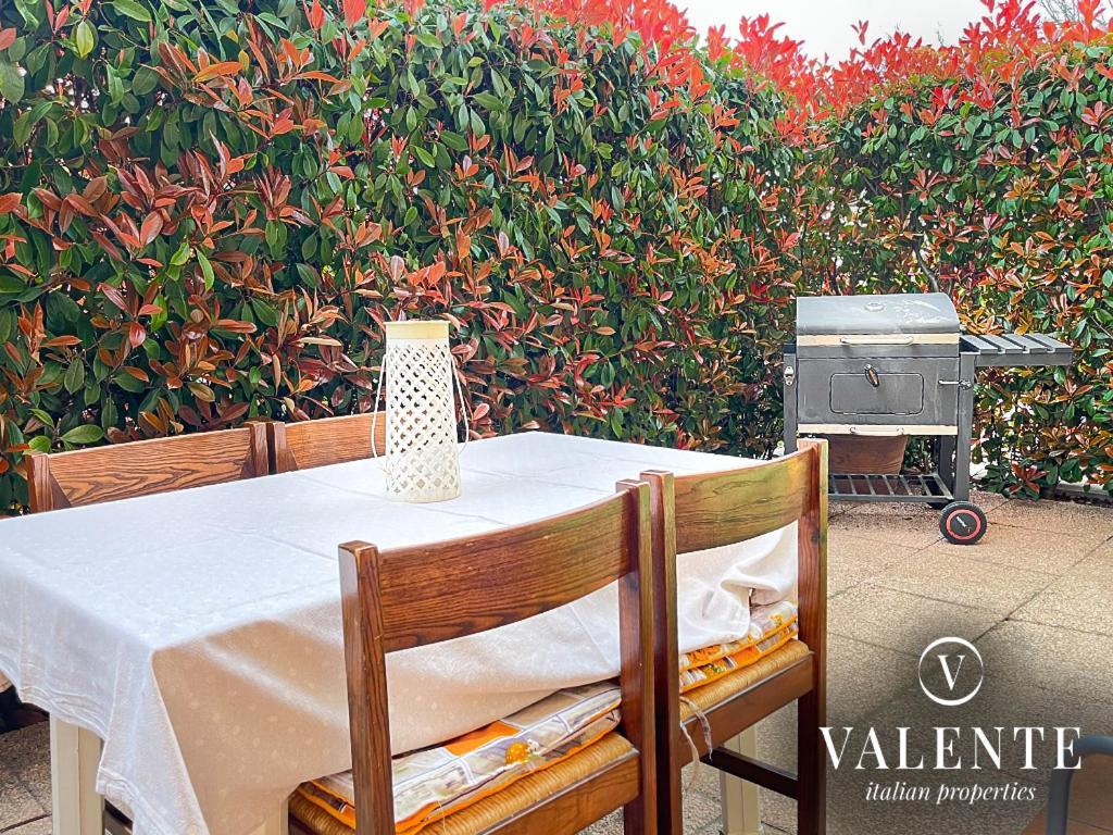 Altopascio Valente Properties Casa Con Giardino Exteriör bild