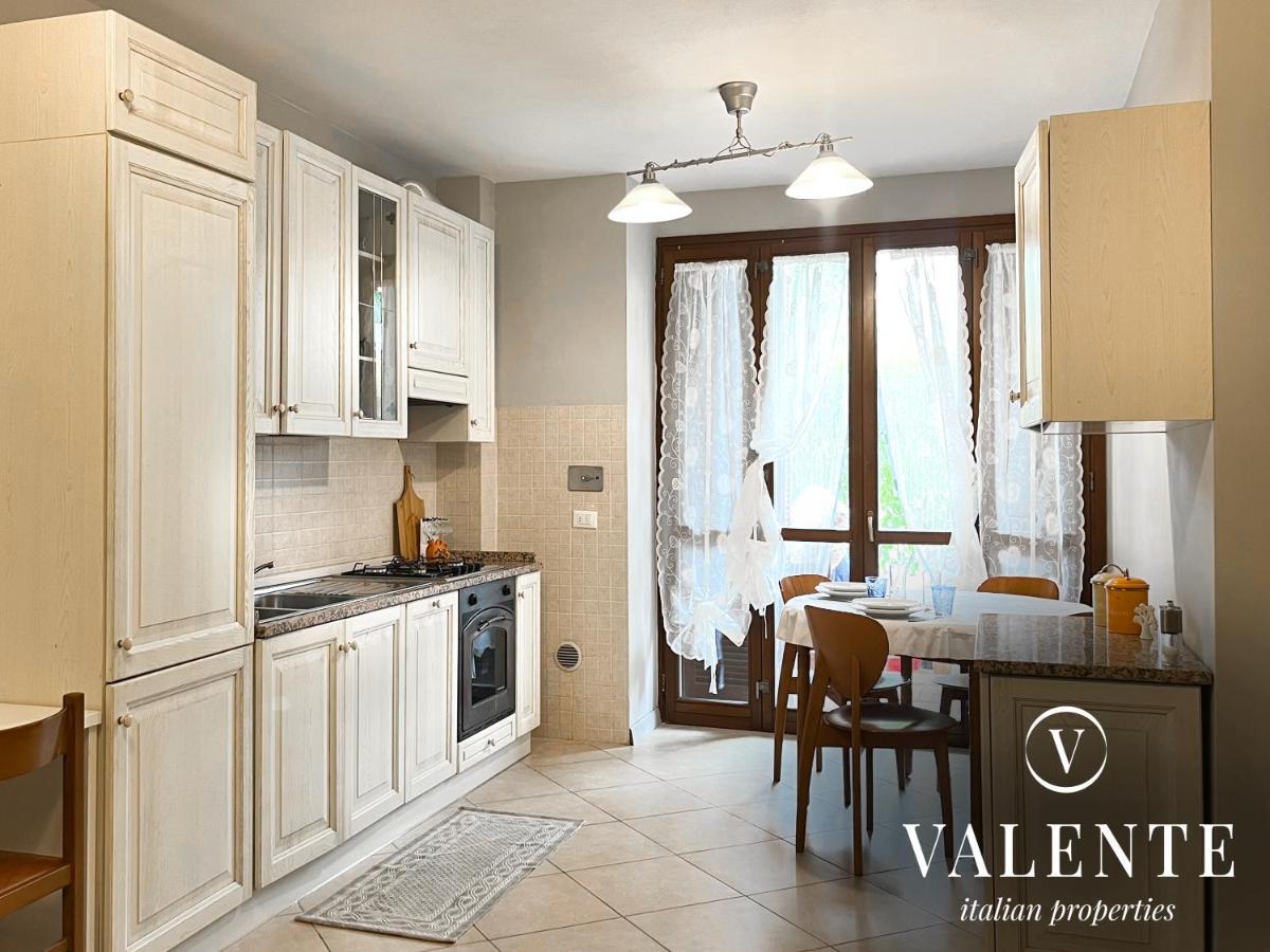 Altopascio Valente Properties Casa Con Giardino Exteriör bild