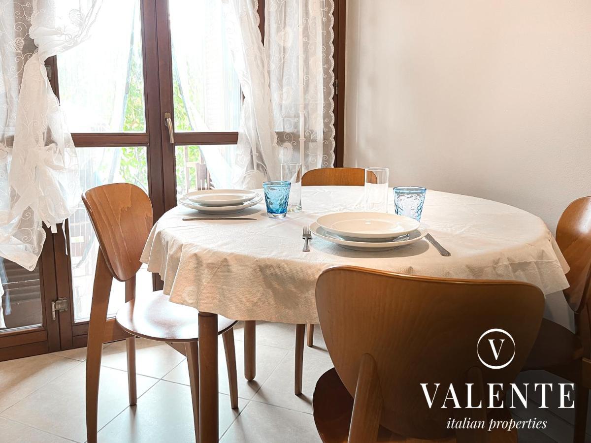 Altopascio Valente Properties Casa Con Giardino Exteriör bild