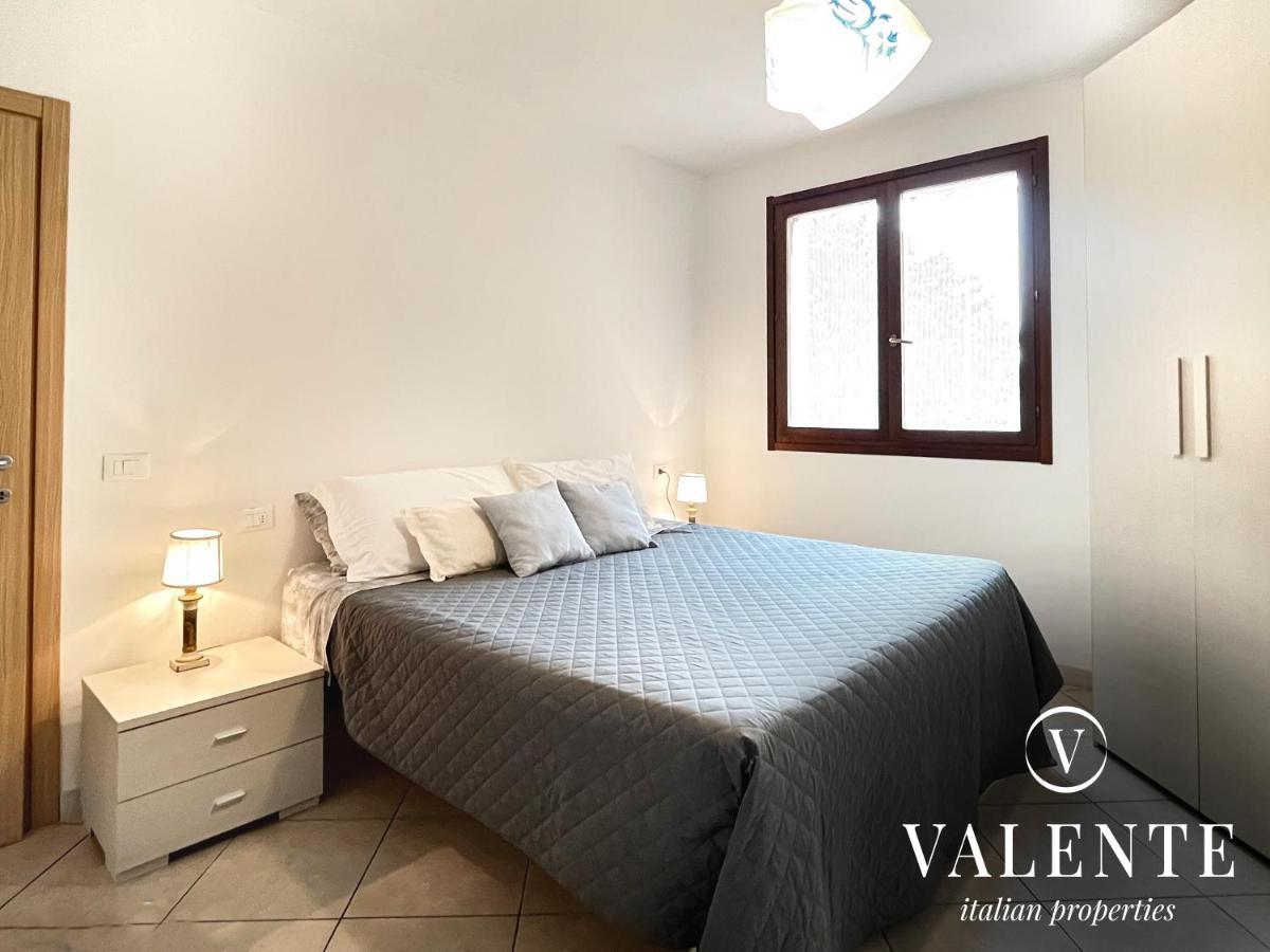 Altopascio Valente Properties Casa Con Giardino Exteriör bild